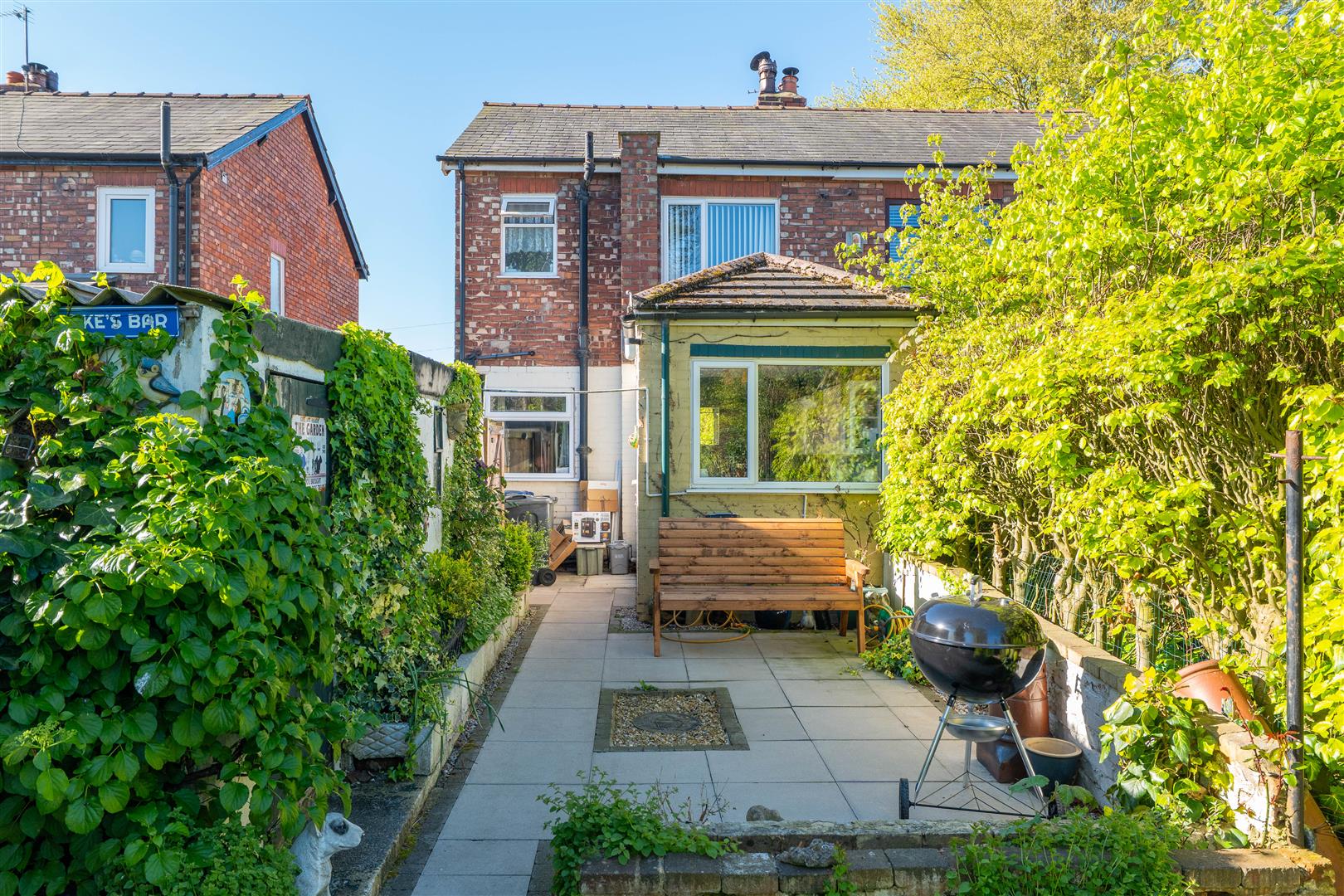 Slater Lane, Leyland